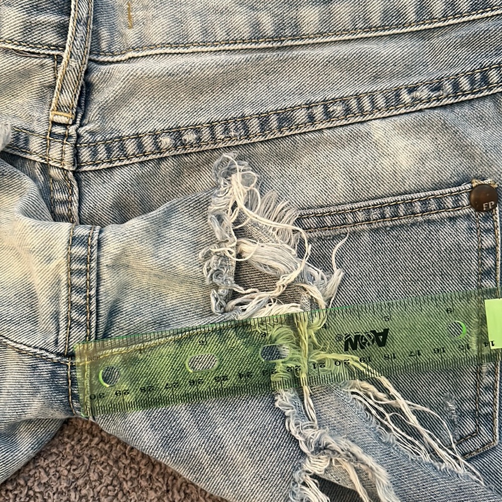 Free People Denim Shorts - Picture 4 of 4